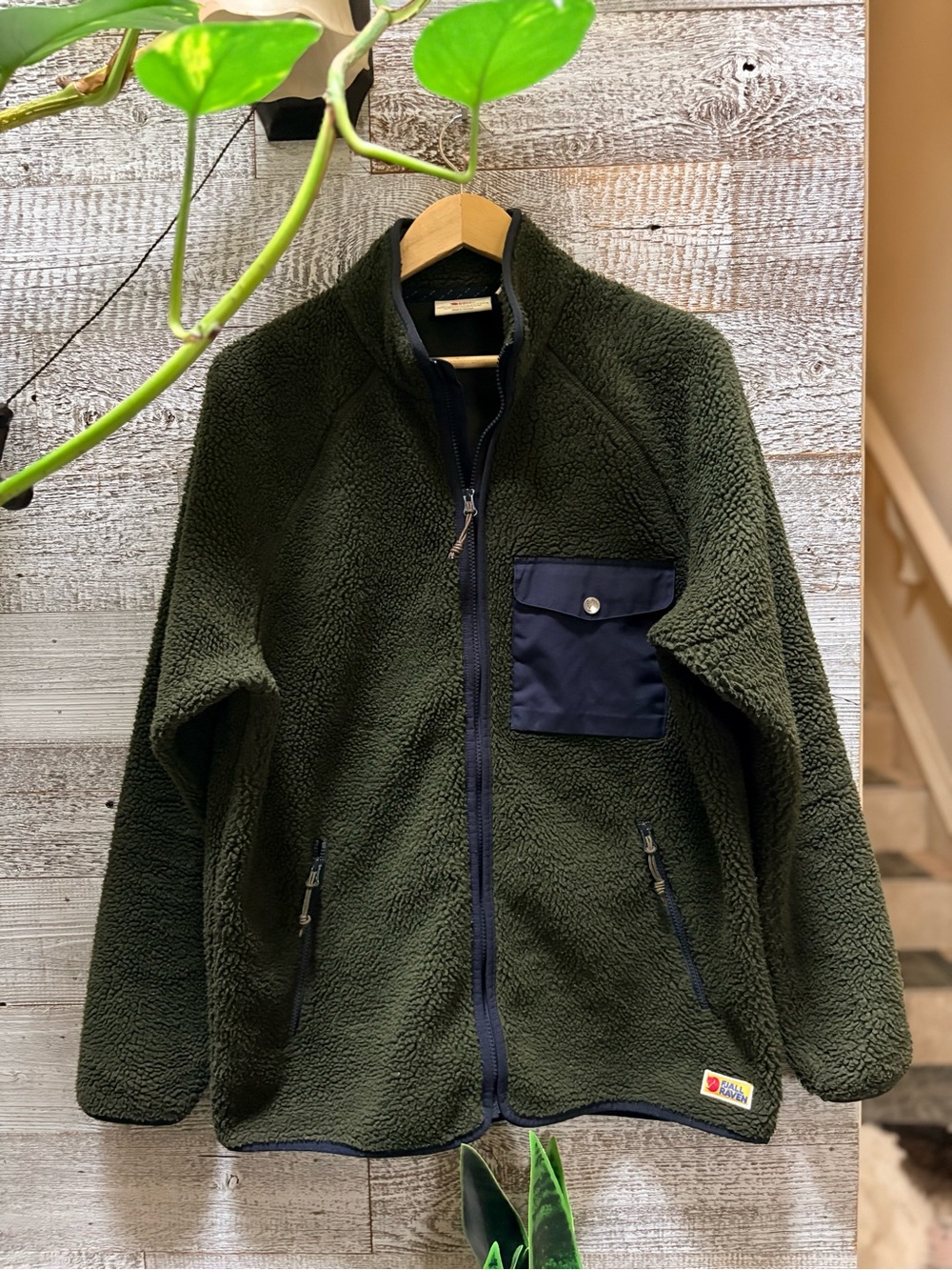 Fjallraven | "Vardag" Pile Fleece Full Zip Jacket - Men's Large, Green/Blue